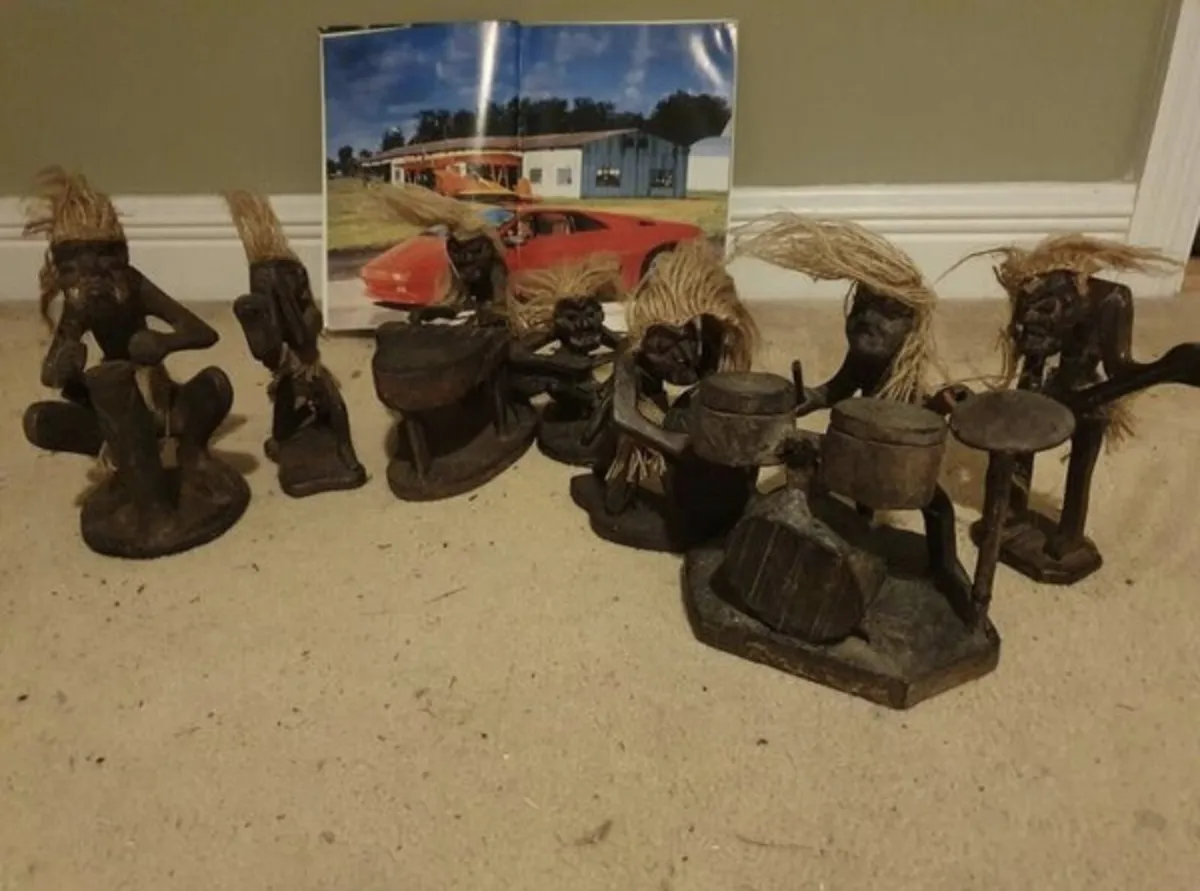 Carved Musical Figures - Image 1