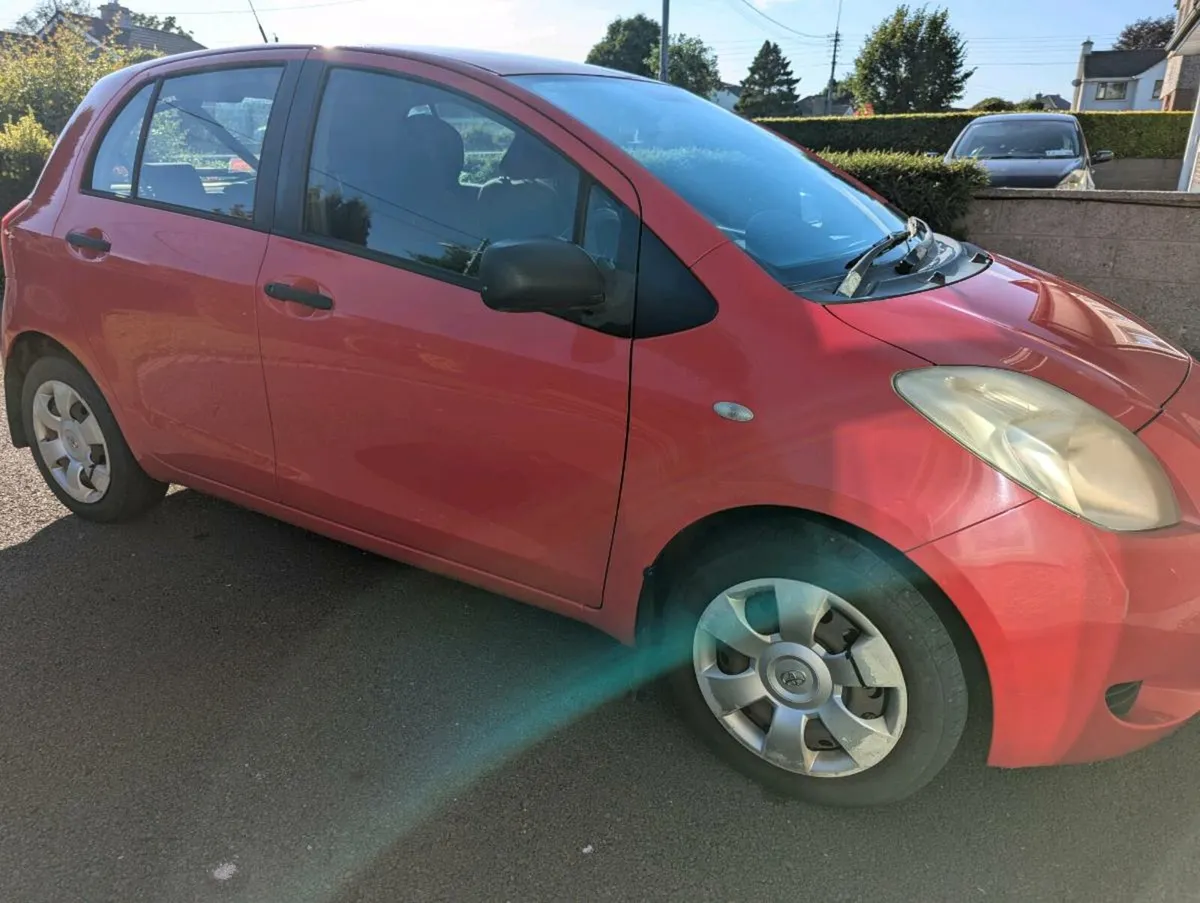 Toyota Yaris 2006 - Image 1