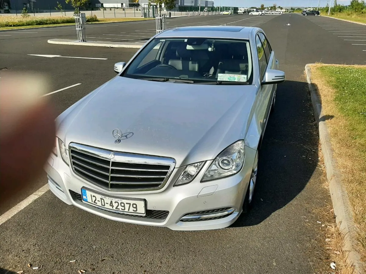 Car - Image 3