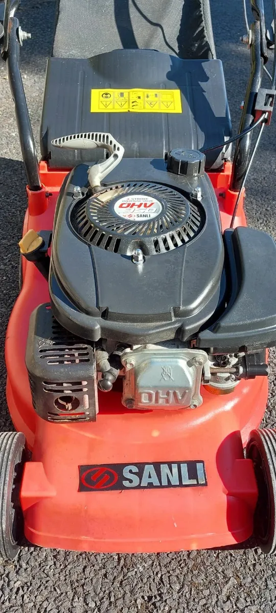 Sanli Mower, 17inch deck. - Image 3
