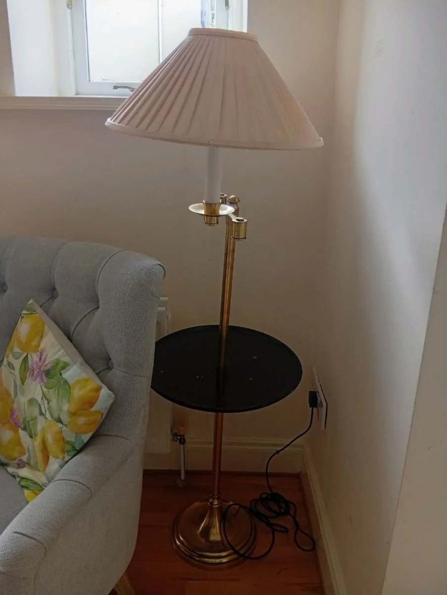 Tall lamp