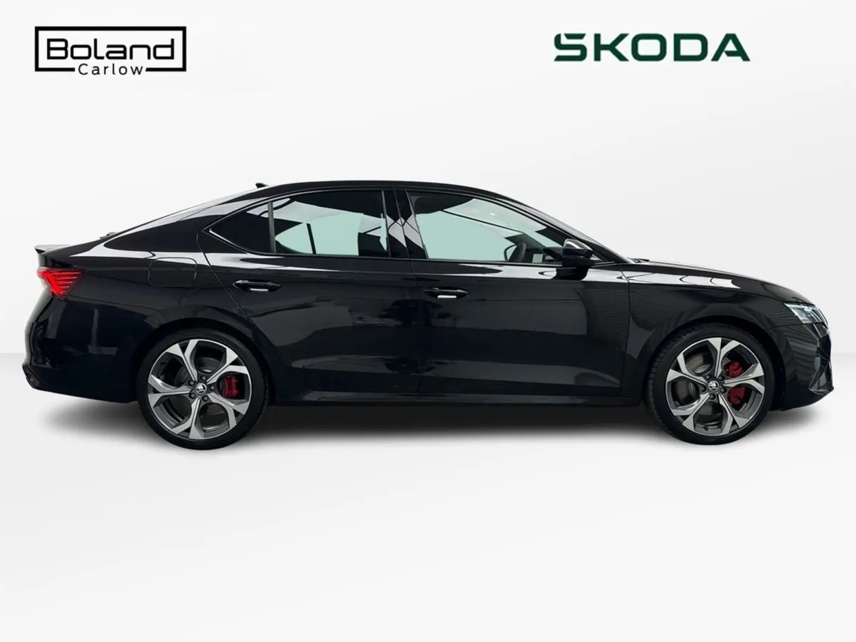 Skoda Octavia 2.0tsi RS 265BHP  IN Stock - Image 4
