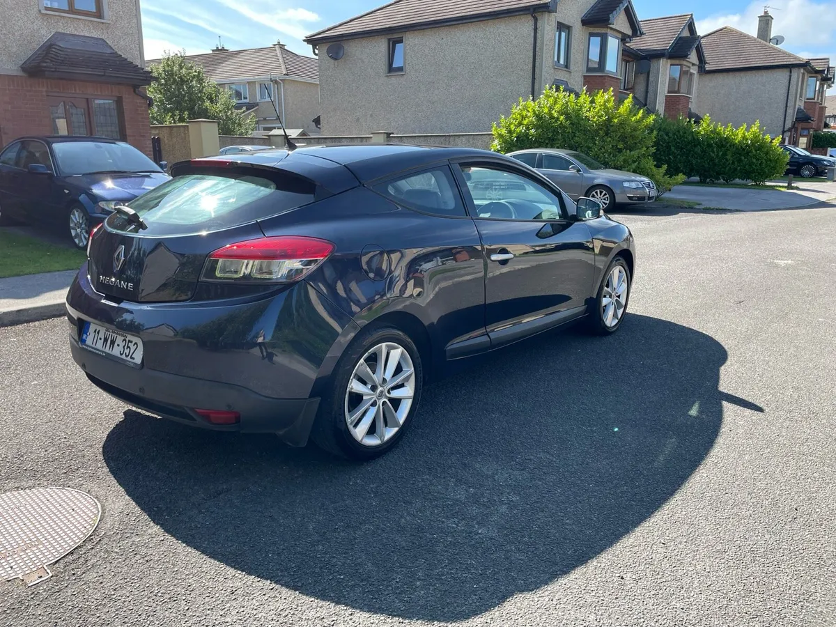 RENAULT MEGANE COUPE 1.5 DCI 2011 - Image 4