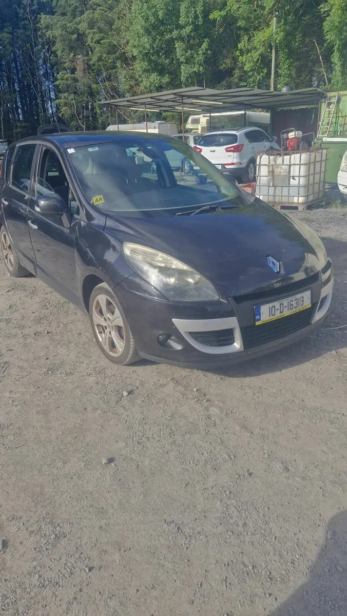 Renault Scenic 2010 - Image 1