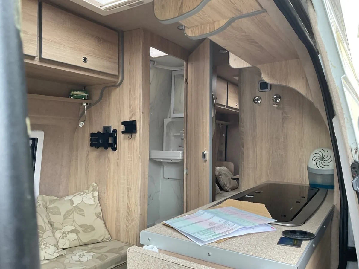 Campervan - Image 4