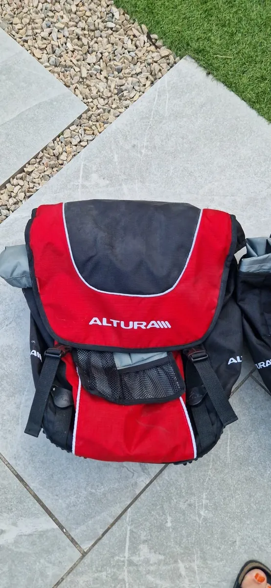 Altura Pannier Bag Set - Image 4