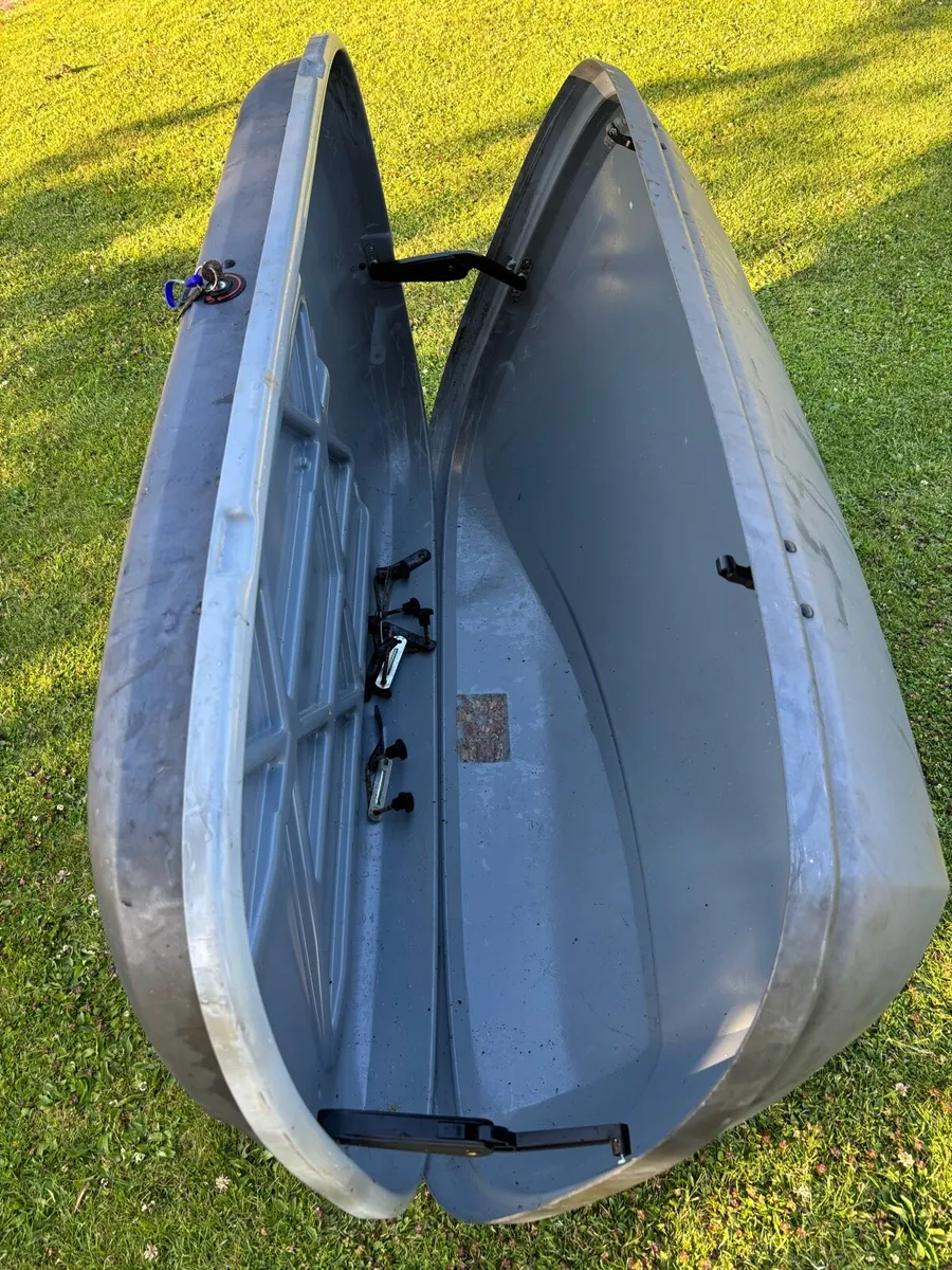 Halfords 470L Roof Box 148cm long - Image 4