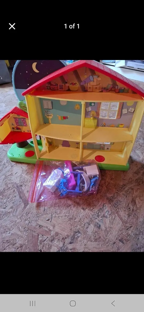 Peppa pig house