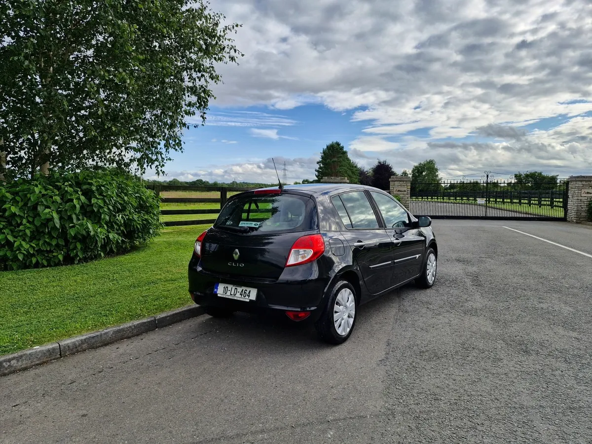 Renault Clio (NCT TESTED AND TAXED)!!! - Image 3
