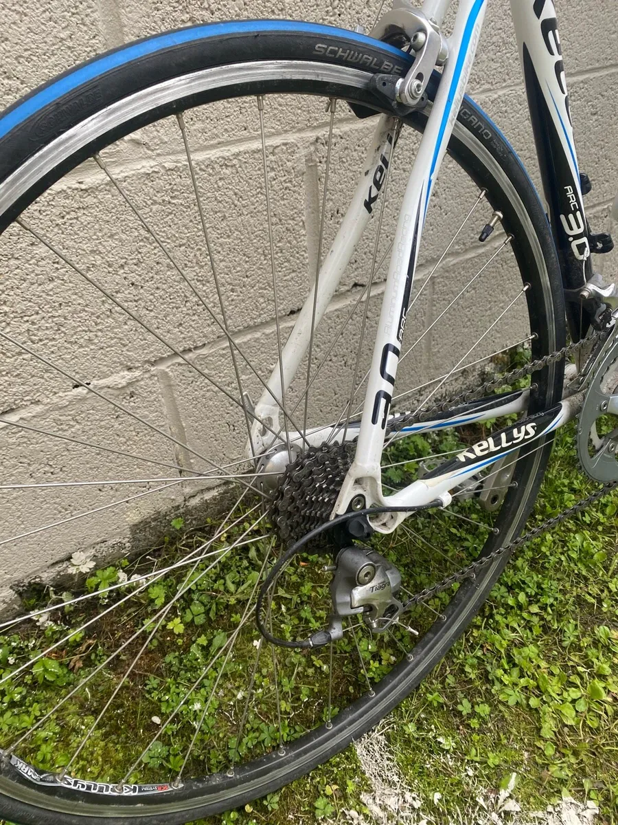 Kelly’s ARC 30 Road bike - Image 3