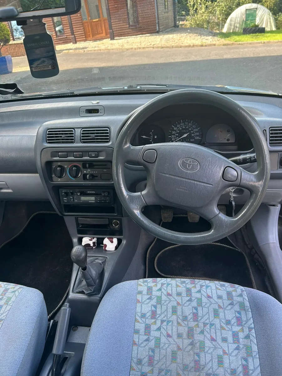 Toyota Starlet - Image 3