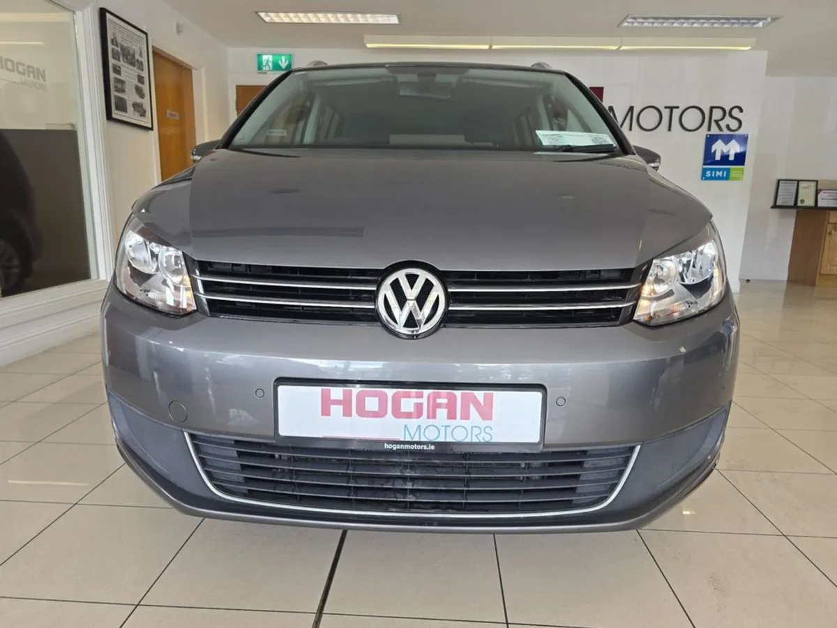 Volkswagen Touran 7 Seats SE Diesel Automatic - Image 2