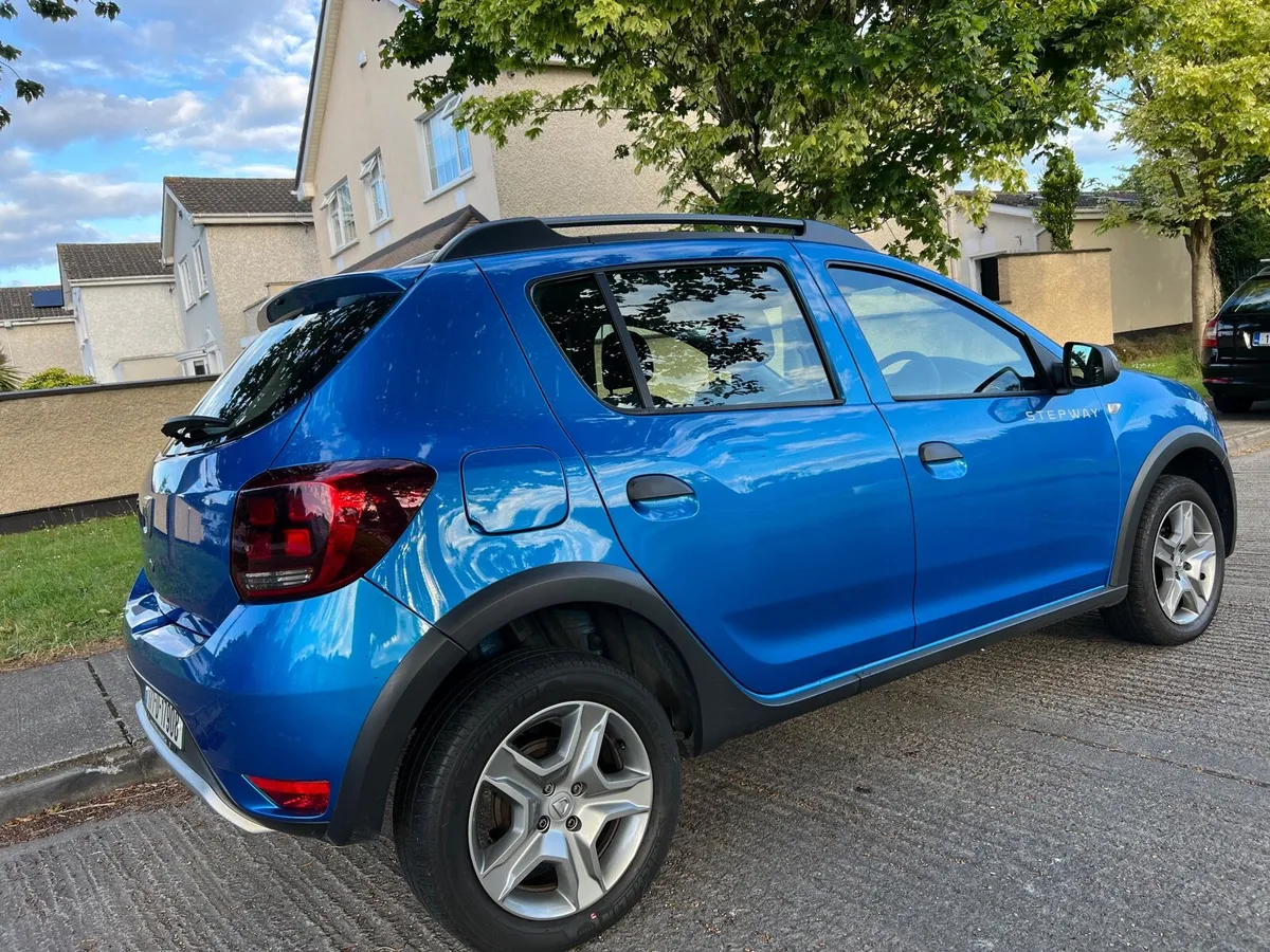 Dacia Sandero Stepway 1.0,Only 37km,Like Brand New - Image 4