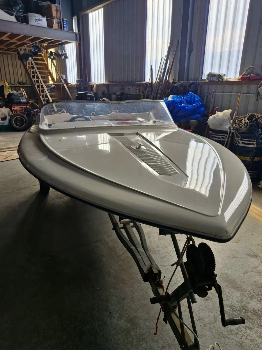 Speed Boat - Image 1
