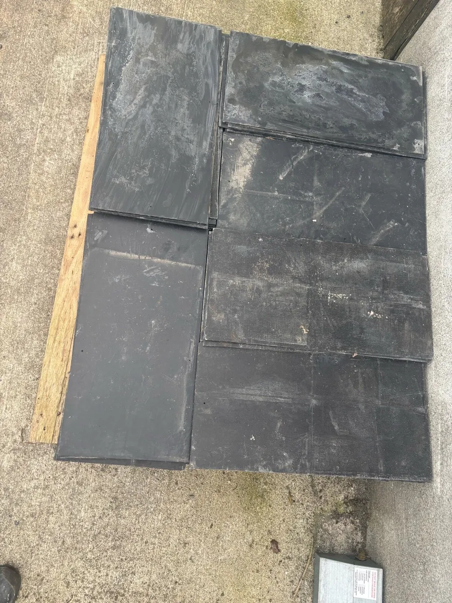 Roof slate tiles - Image 1