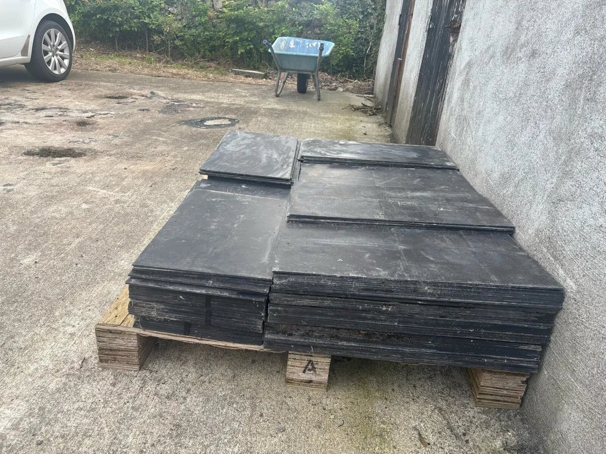 Roof slate tiles - Image 2
