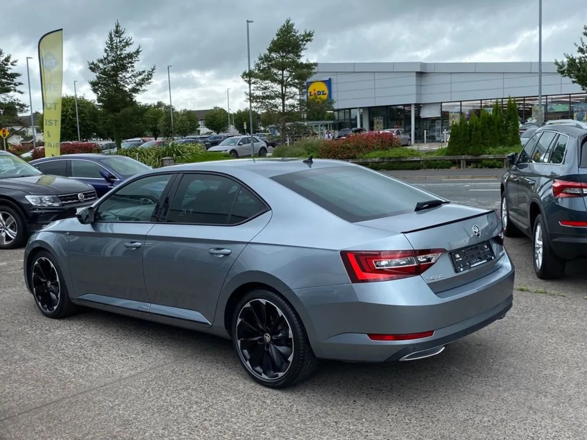 Skoda Superb Sportline Plus TDI DSG - Image 3