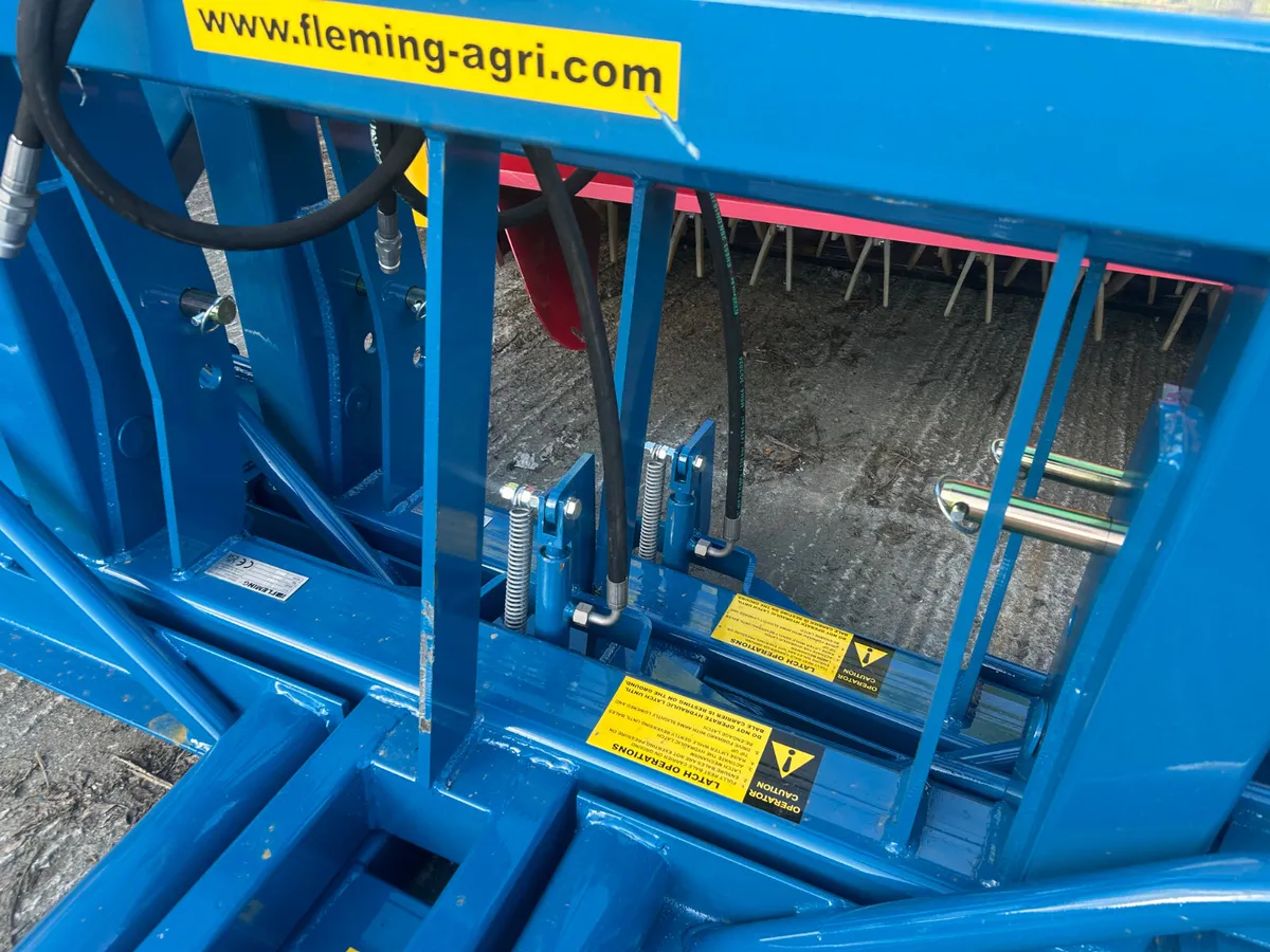 Fleming Double Bale Handler - Image 3
