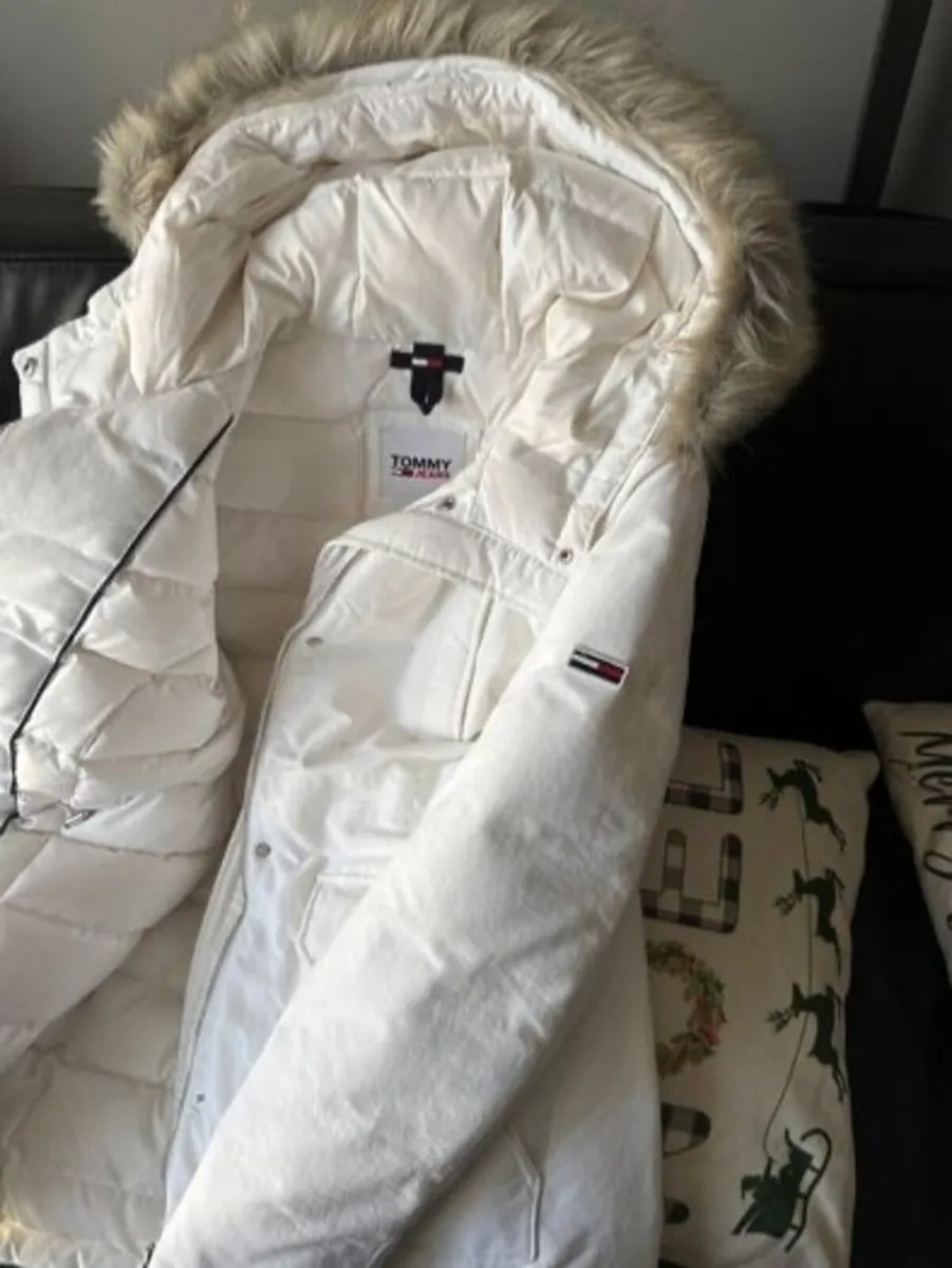 Tommy Hilfiger parka - Image 1
