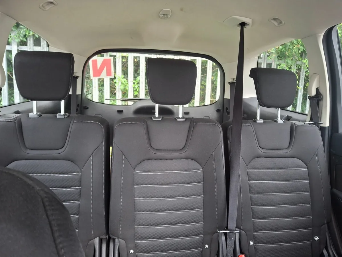Ford Galaxy 2018 - Image 1