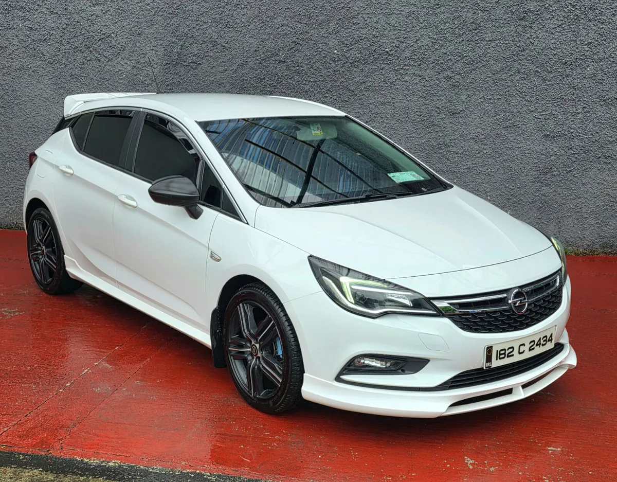 2018 Opel Astra 1.0L Turbo 79km fully kitted - Image 4
