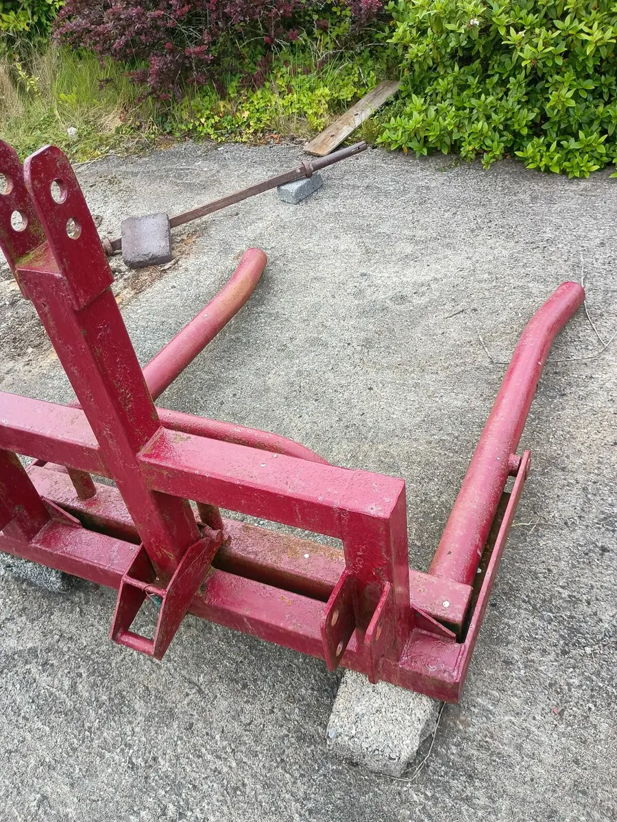 Bale Lifter