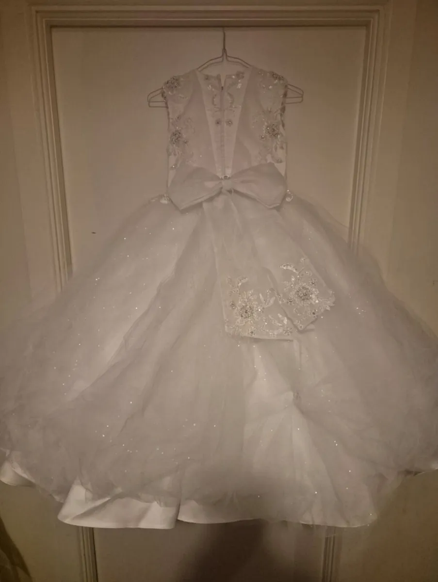 Communion dress - Image 2