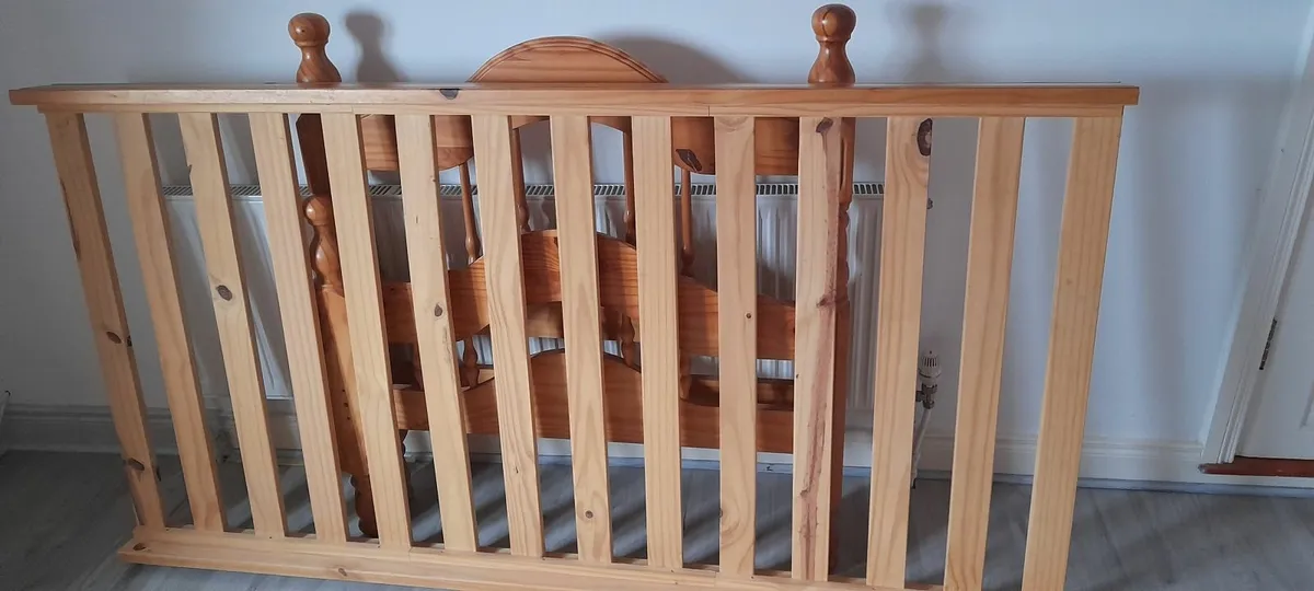 Single bed - Image 3