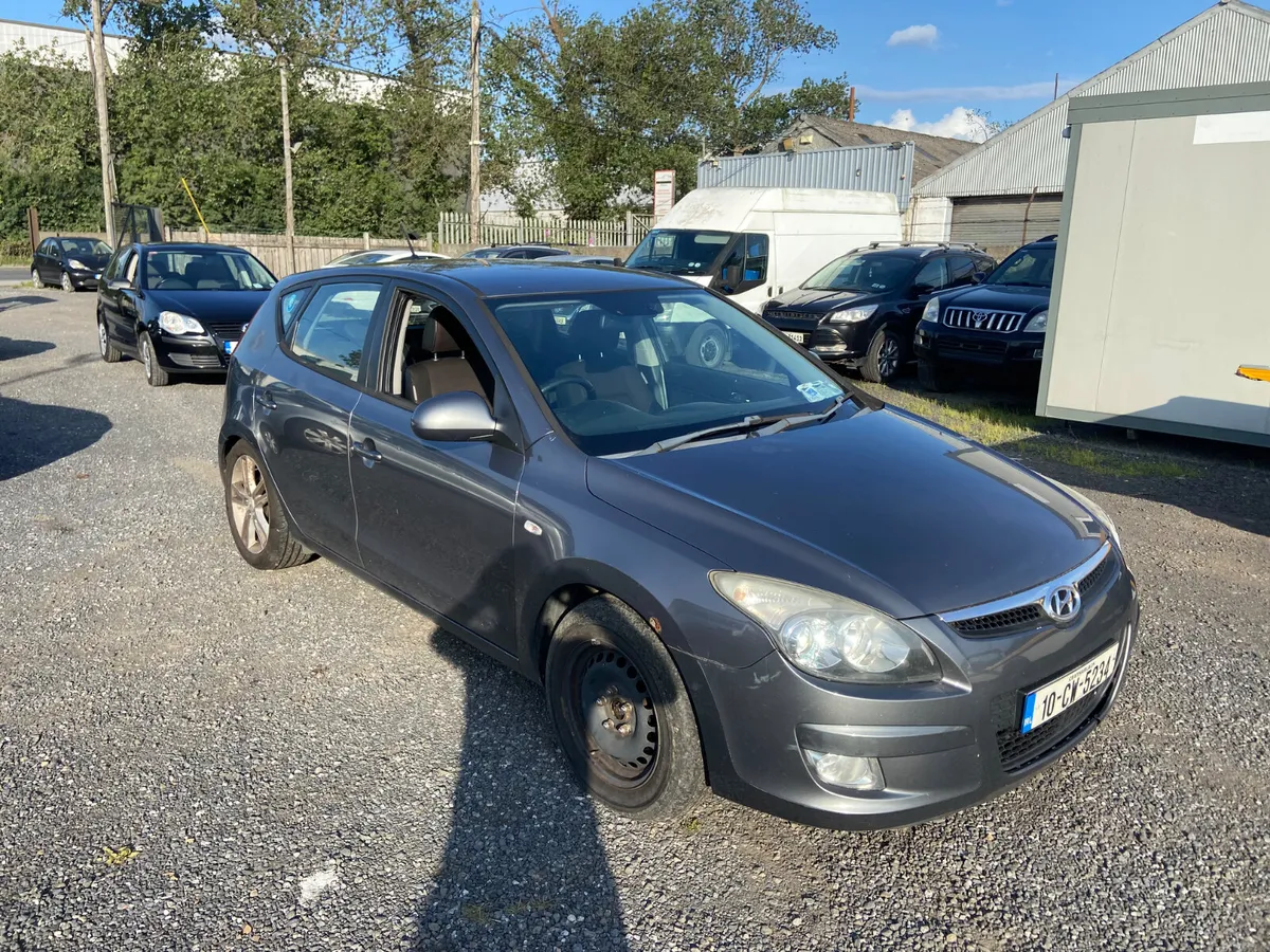 2010 Hyundai i30 dsl - Image 1