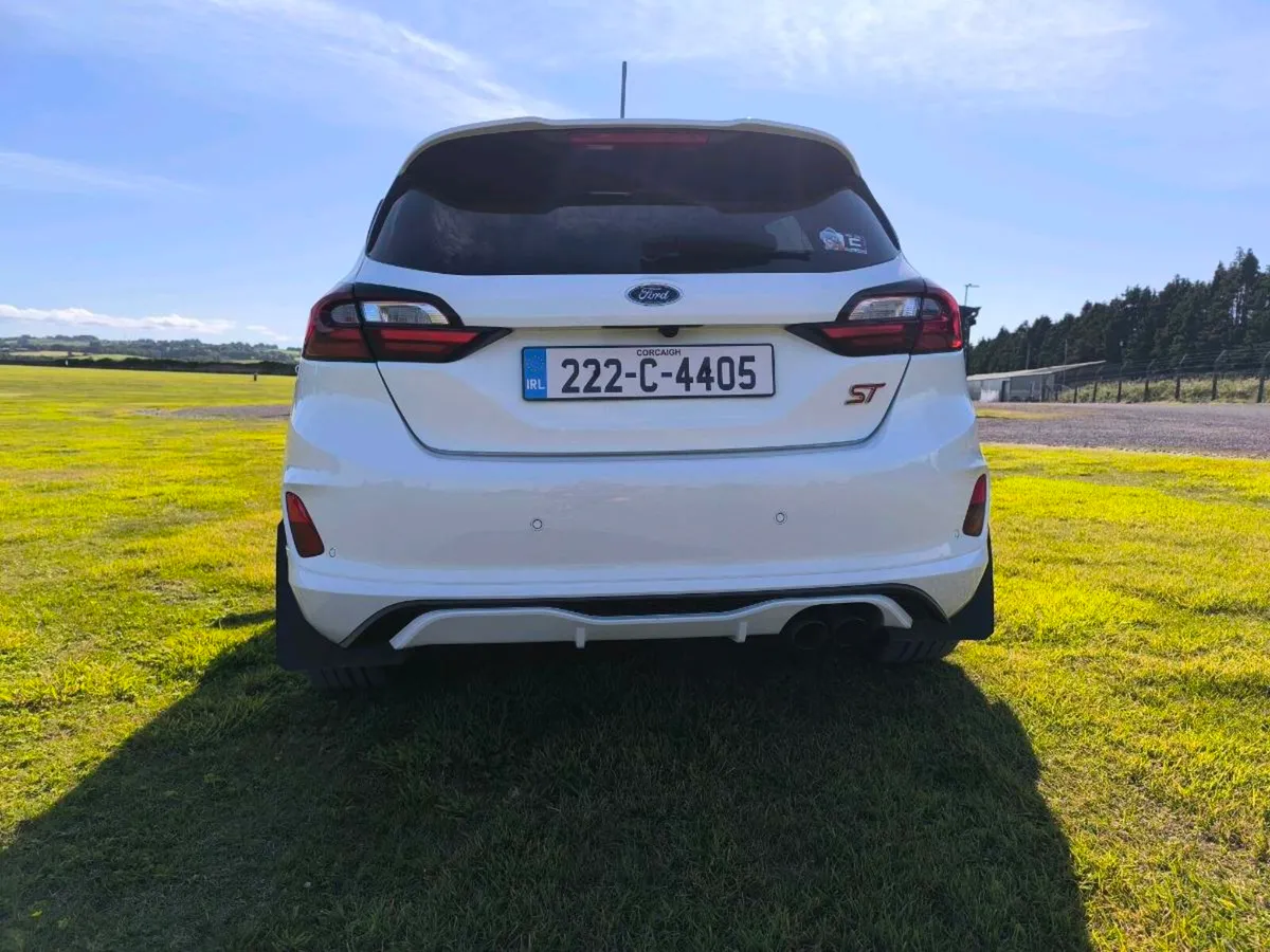 Ford fiesta ST3 - Image 4