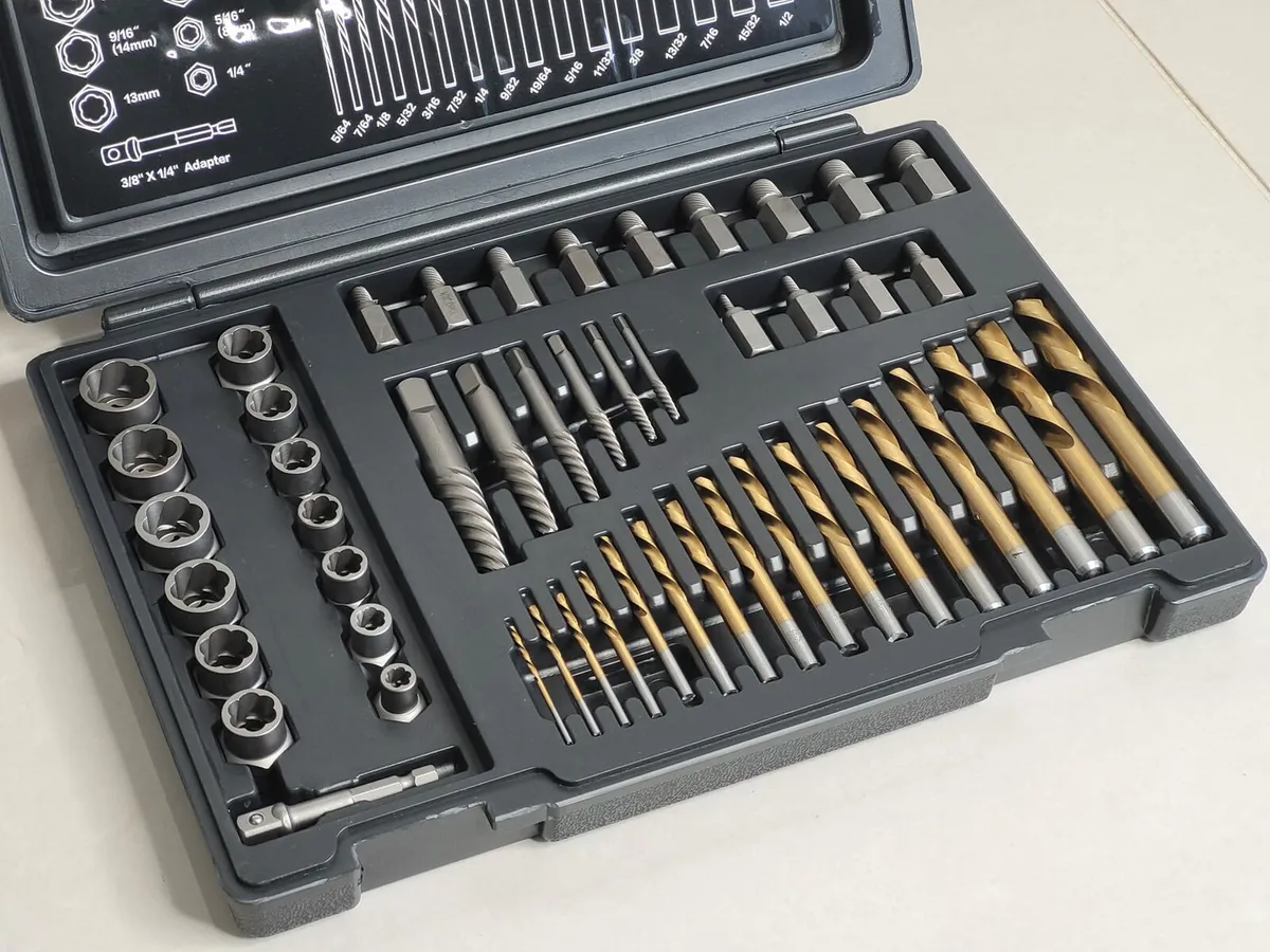 Screw extractor set - Image 1