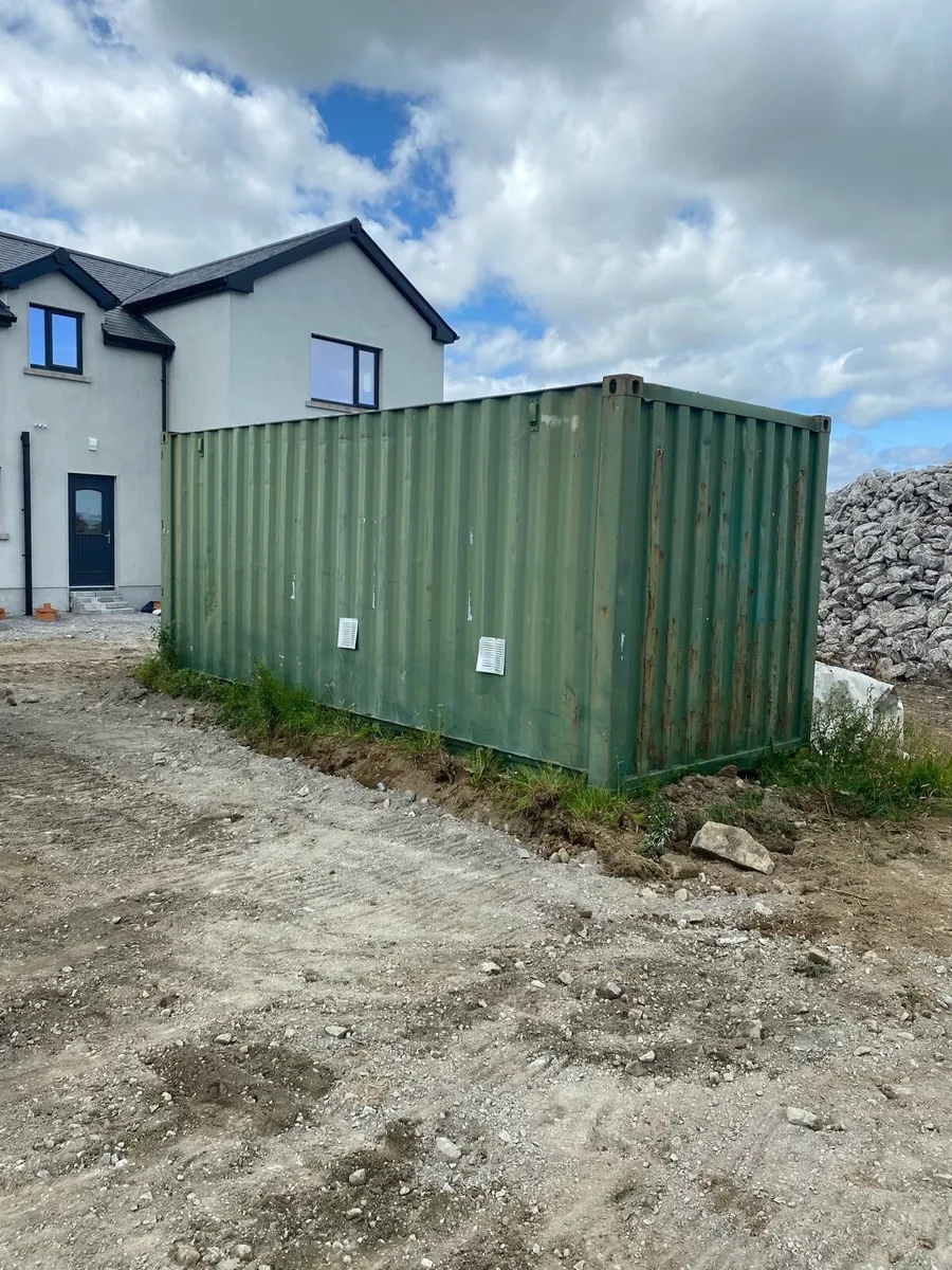20ft Container - Image 1