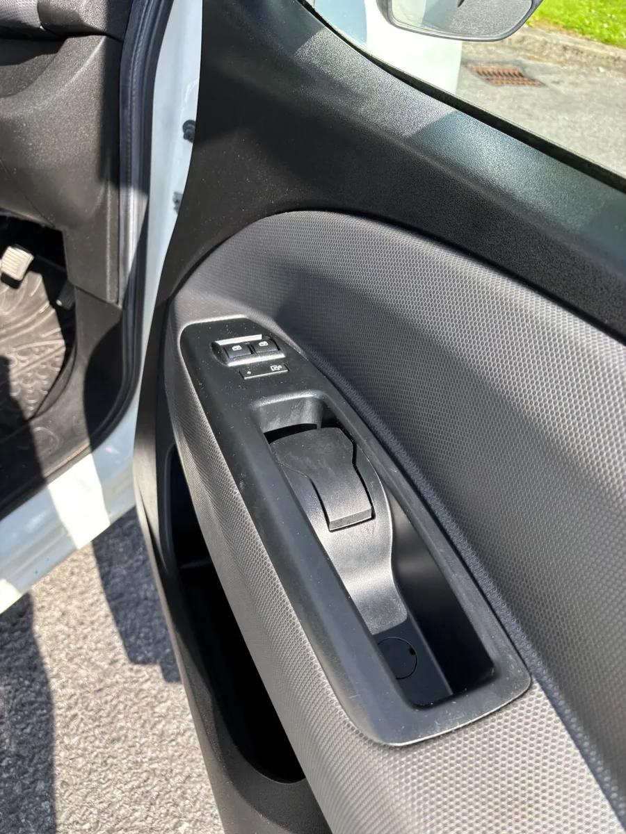Fiat Doblo 2016 - Image 4