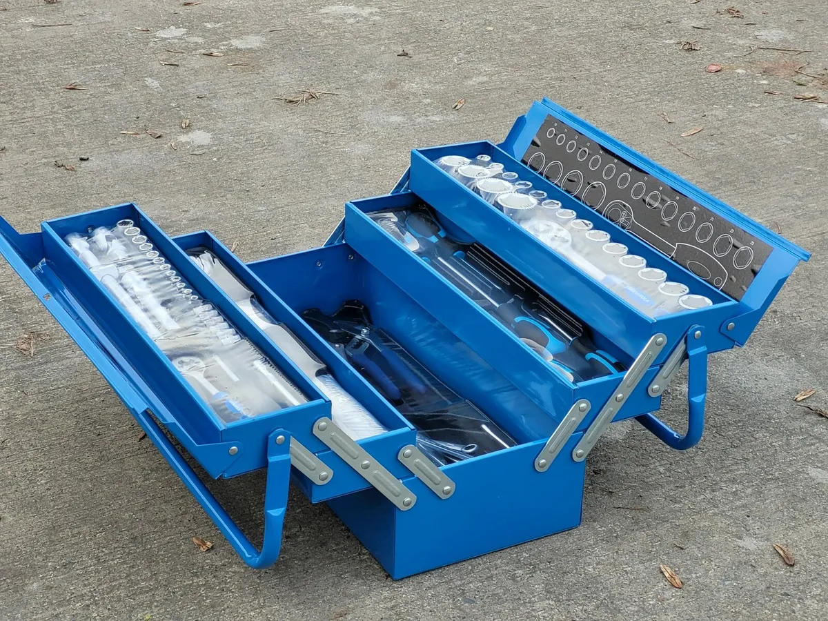 85pc manarola tool box - Image 1