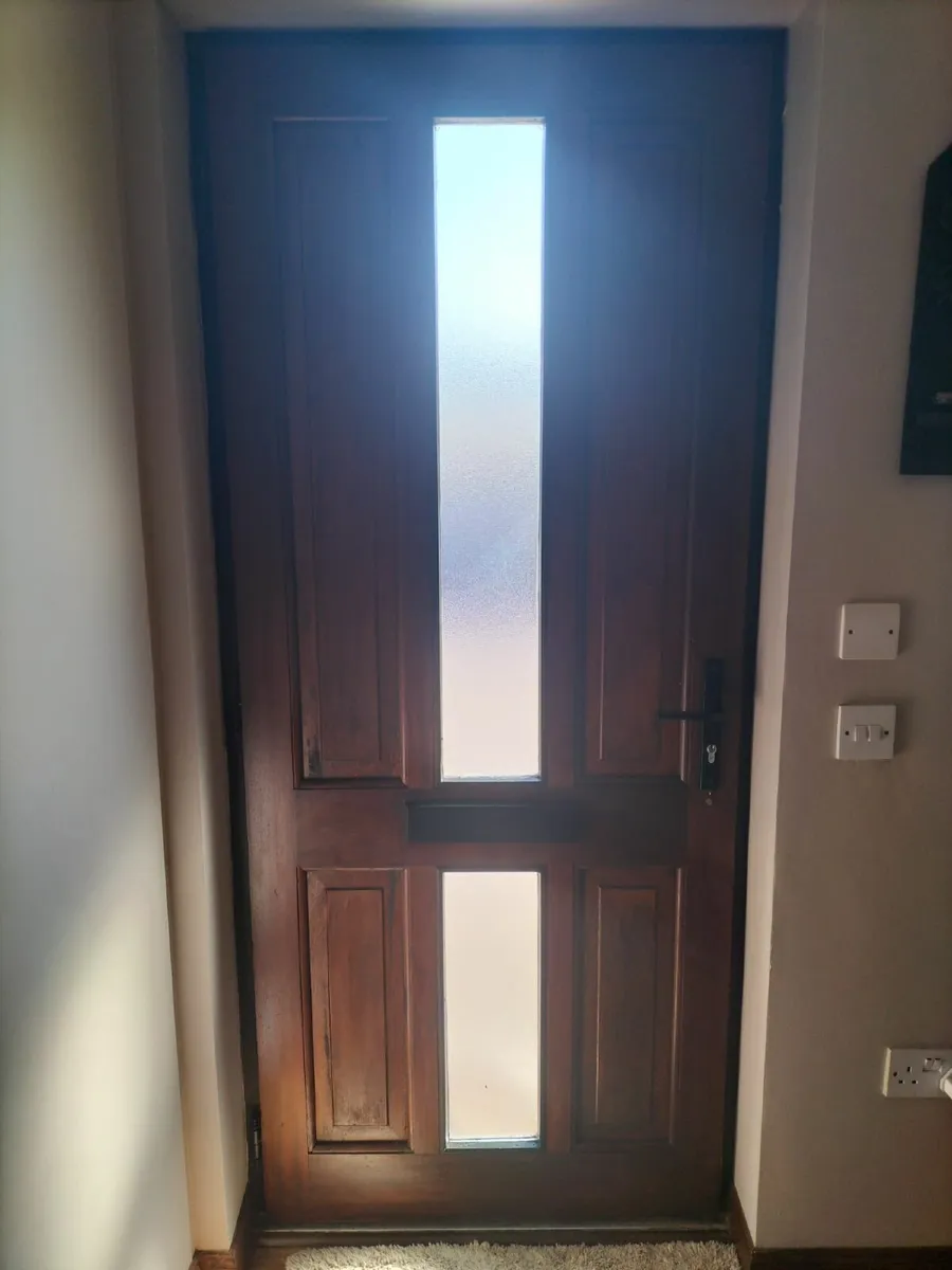 Timber door in frame - Image 4