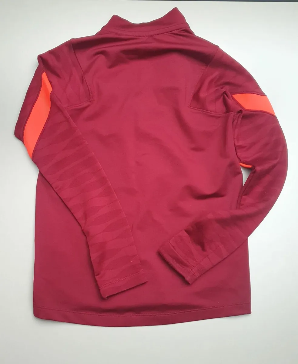 Liverpool Nike kids training top in Louth/Donegal - Image 2