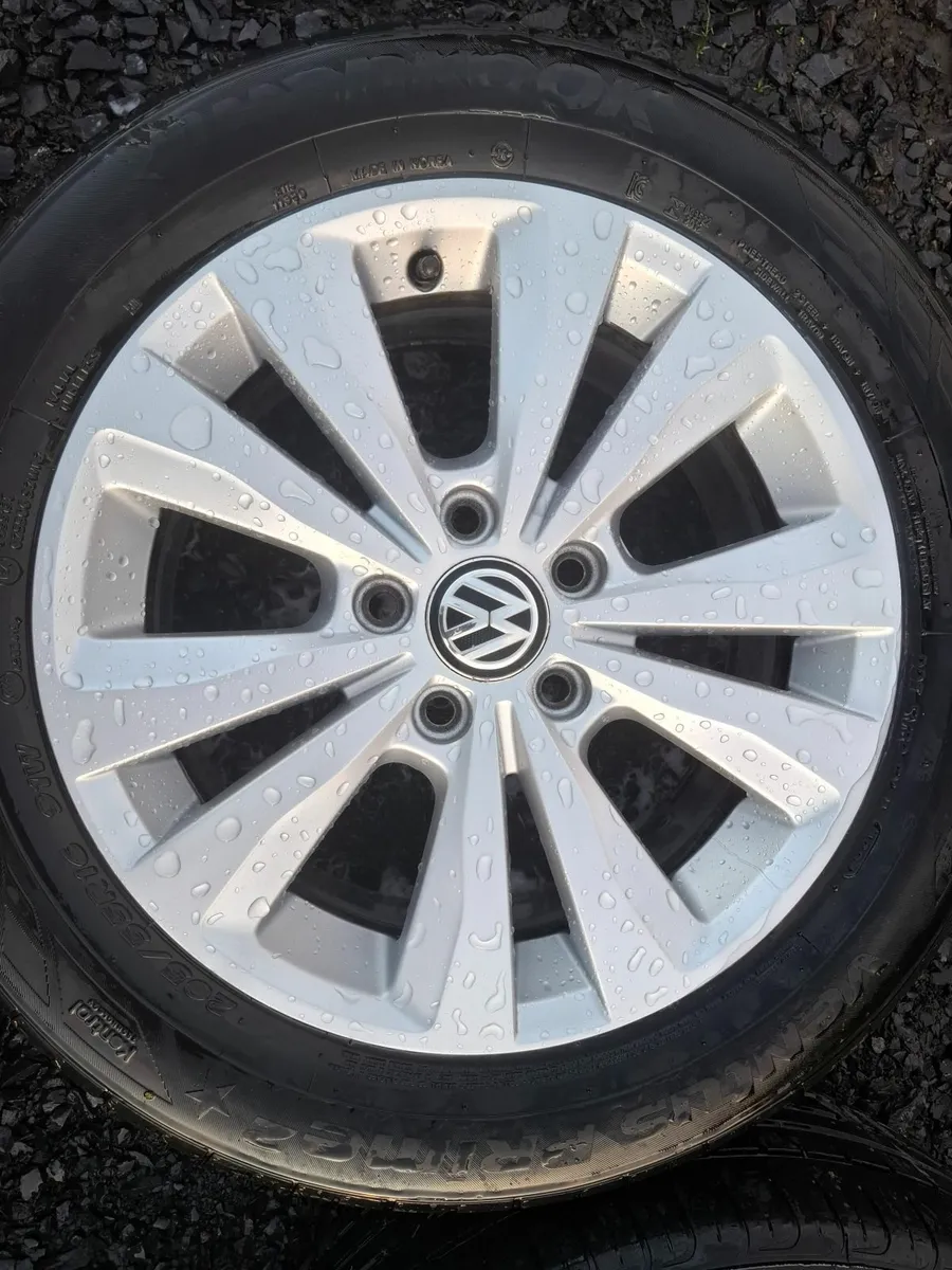 16" Genuine Vw Toronto Alloys with tyres - Image 3