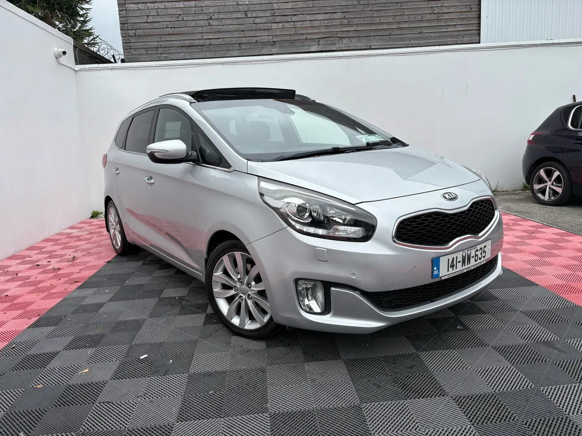 141 Kia Carens 1.7crdi 7 seater high spec - Image 2