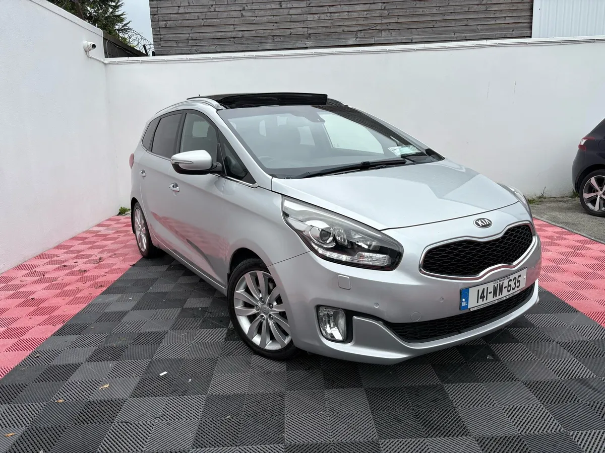 141 Kia Carens 1.7crdi 7 seater high spec - Image 4