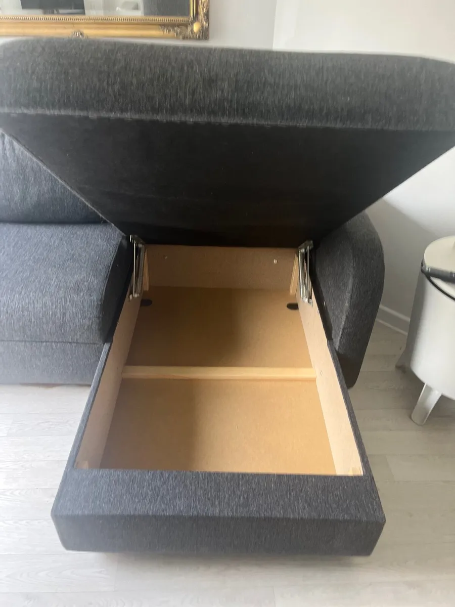 3seater corner couch sofa bed - Image 2