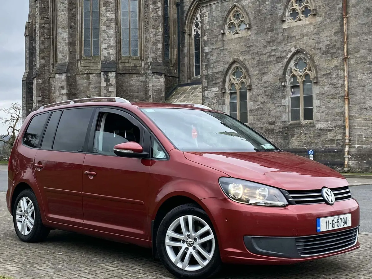 VW TOURAN 1.6TDI HIGHLINE 7 SEATER - Image 1