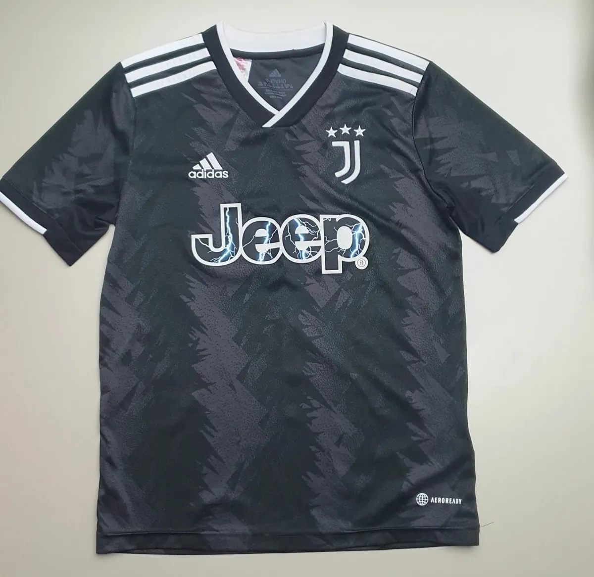 Adidas Juventus kids jerseys in Louth/Donegal - Image 4