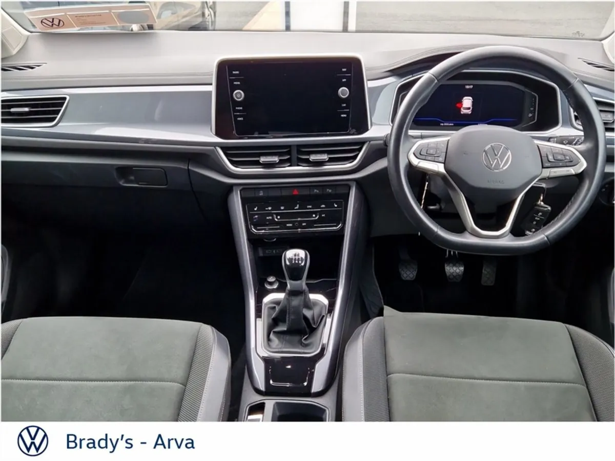 Volkswagen T-Roc Style 2.0 TDI 116BHP M6F - Image 2