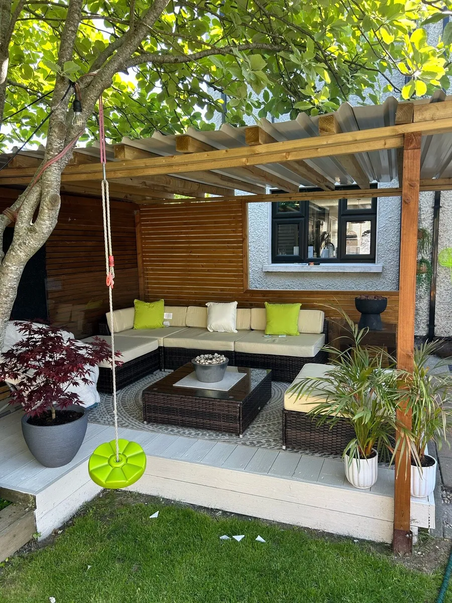 Garden furniture - Image 1