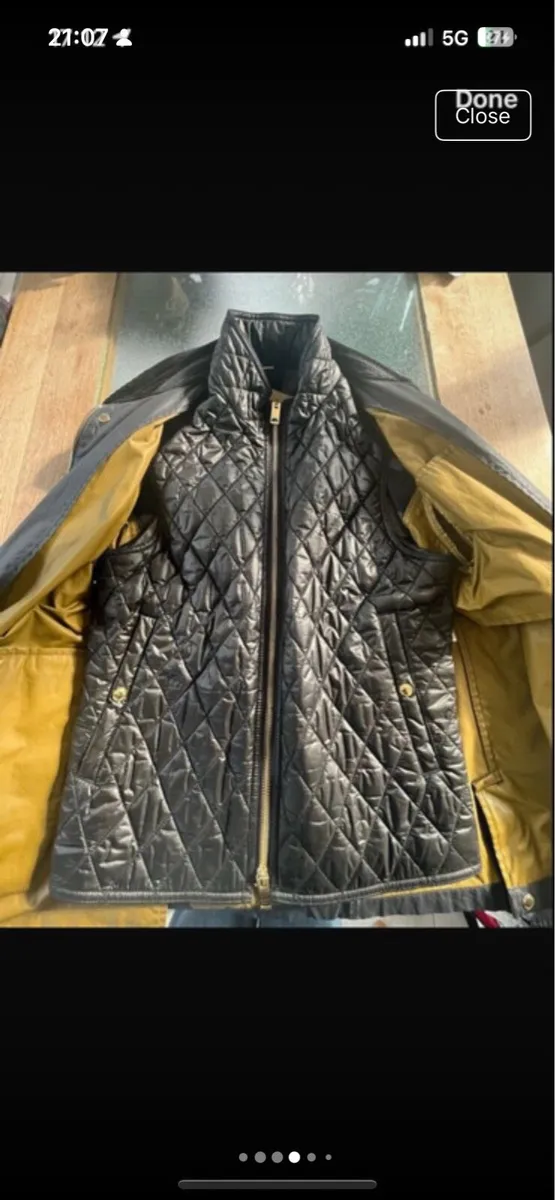 Burberry jacket - Image 4