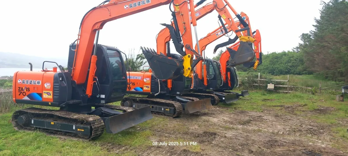 Hitachi ZX70  and Hitachi ZX60 - Image 1