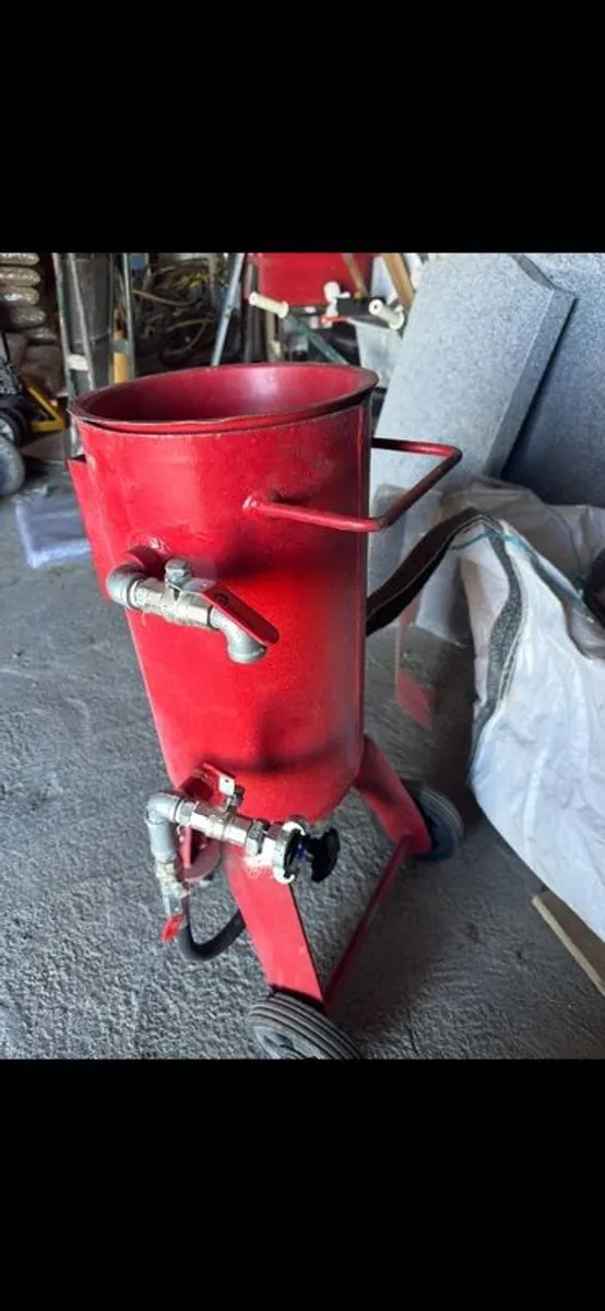 sandblast pot - Image 1