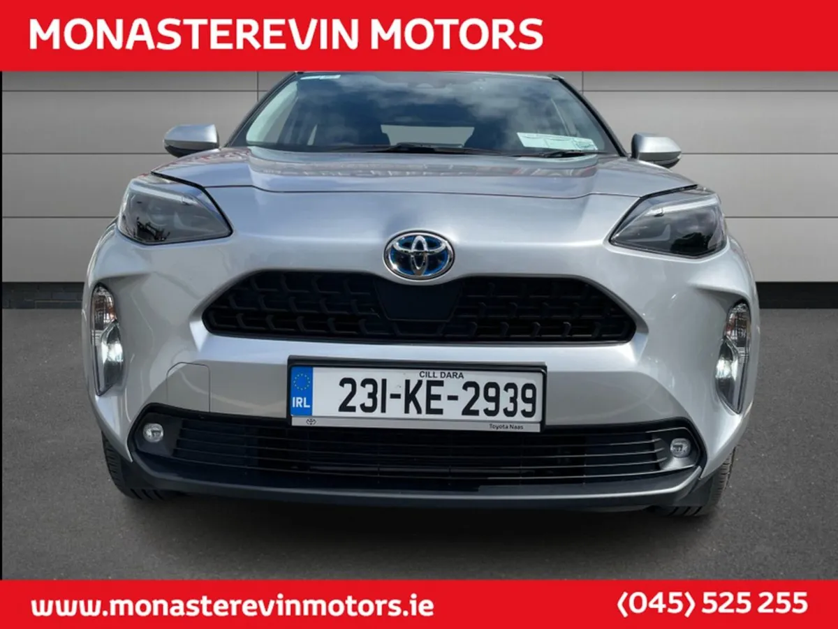 Toyota Yaris Cross CR Luna 4DR Auto - Low Mileage - Image 4