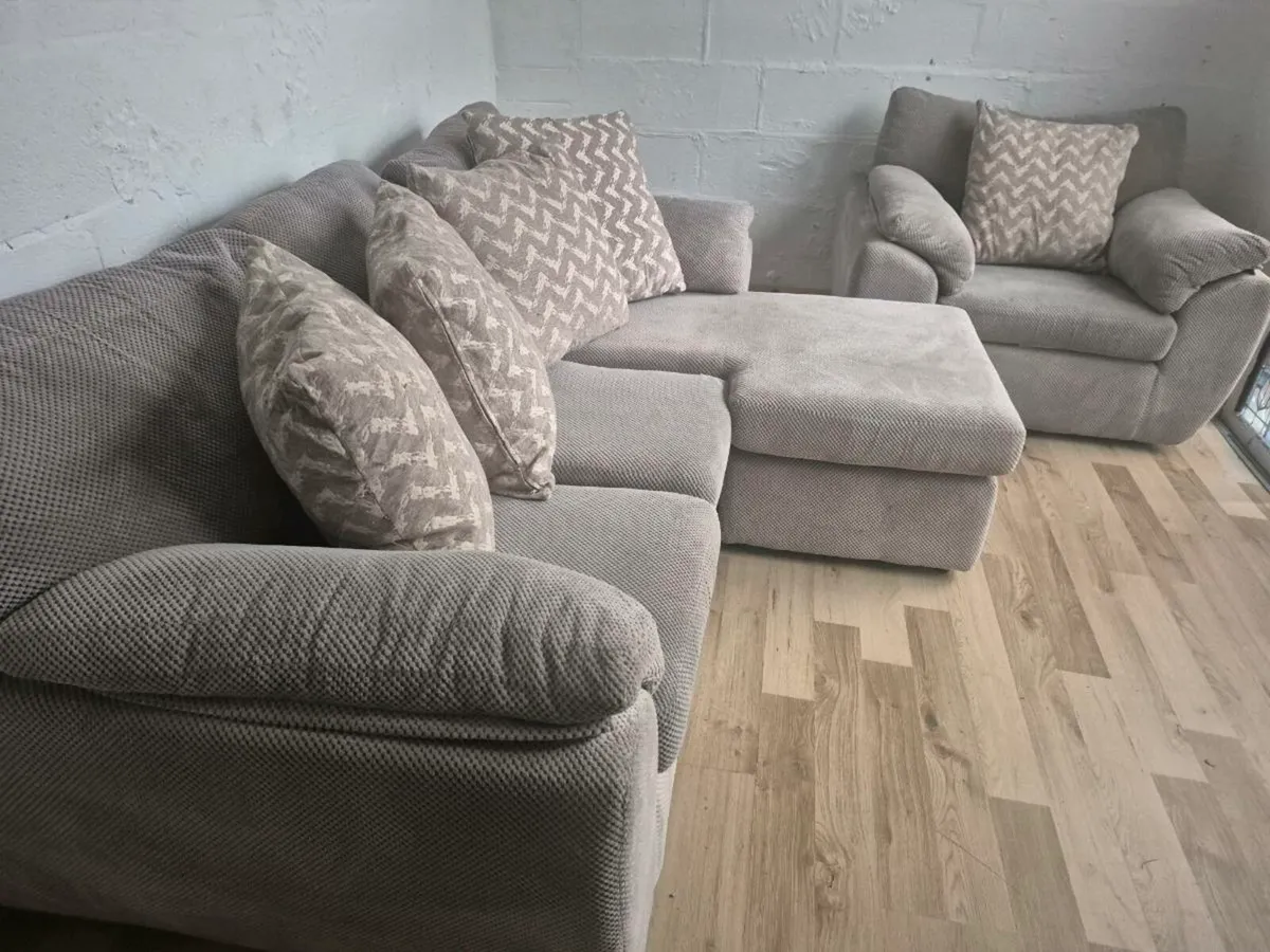 Corner set ,Dublin Delivery - Image 2