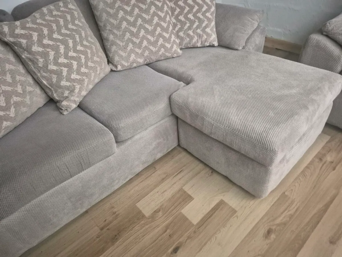 Corner set ,Dublin Delivery - Image 1